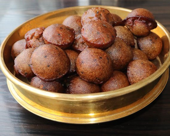 Unniyappam